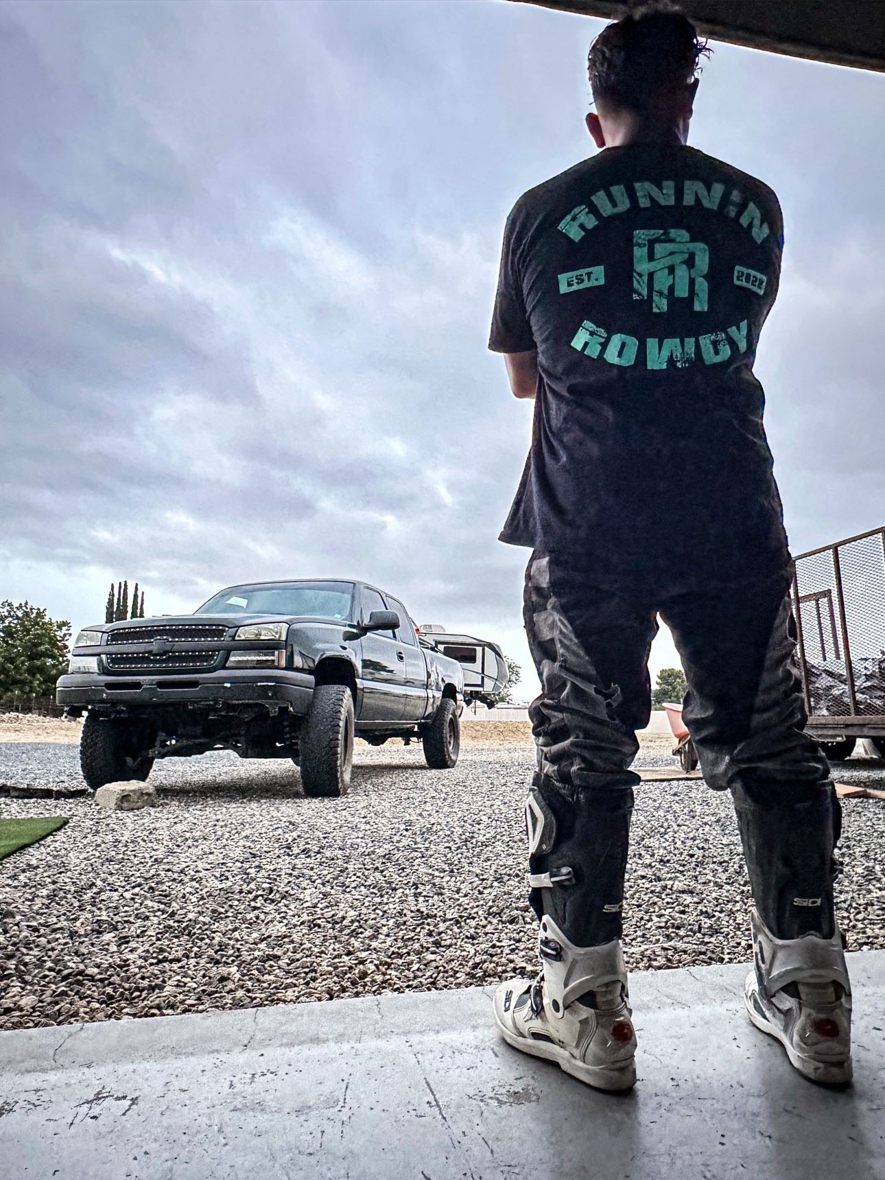 Runnin Rowdy Rustic Tee Design